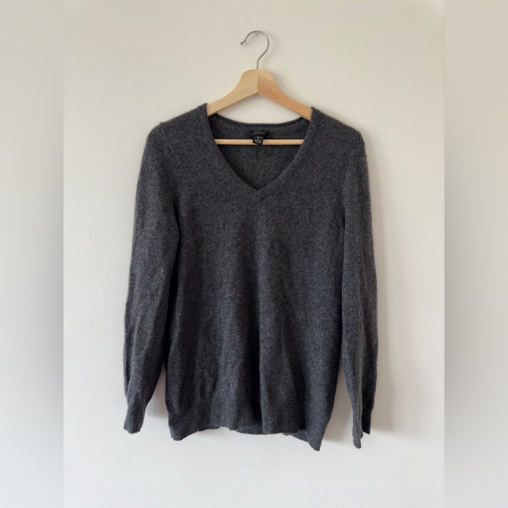 🤍 SOLD 🤍Only Mine 100% Cashmere Sweater